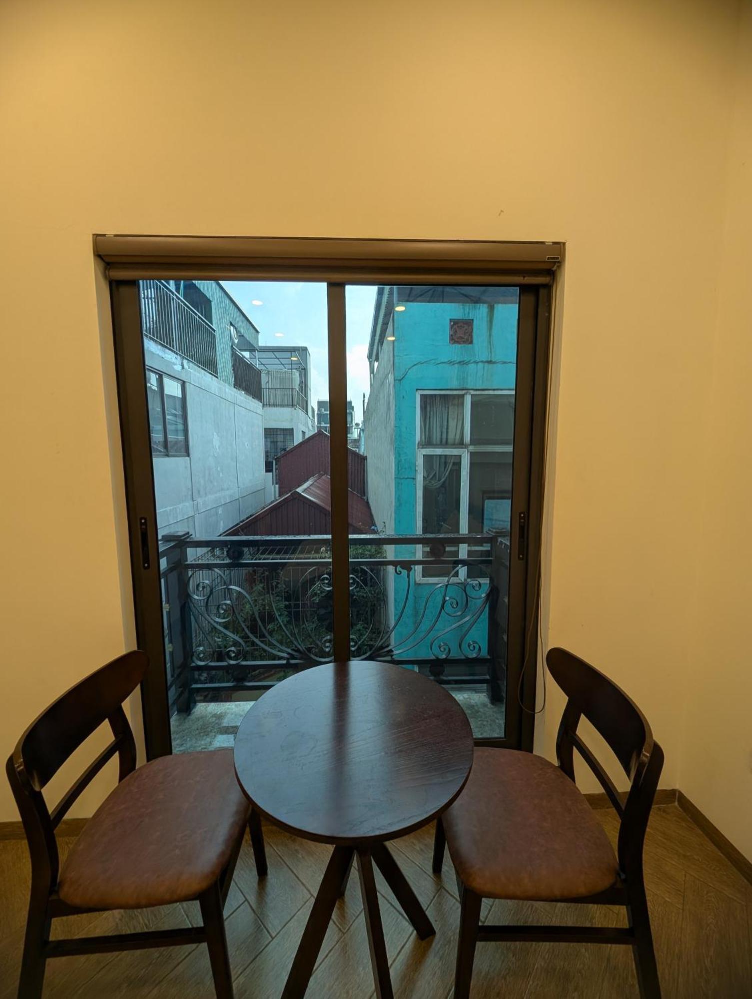 Era Apartment 158 Nguyen Khanh Toan Hanoi Eksteriør bilde