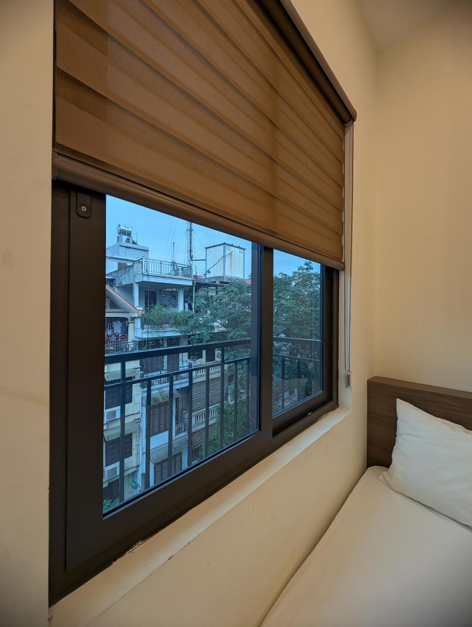 Era Apartment 158 Nguyen Khanh Toan Hanoi Eksteriør bilde